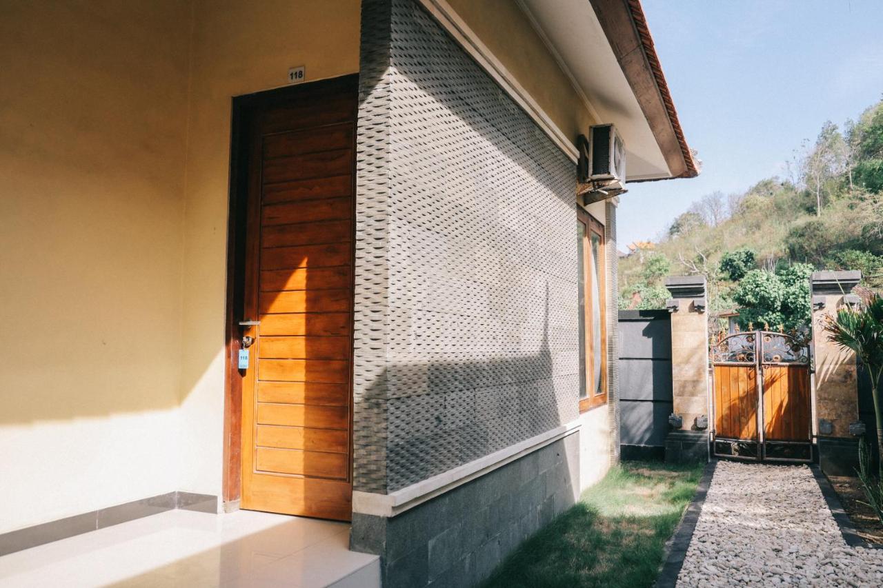 Cave Beach Bungalow Semaya Exterior photo