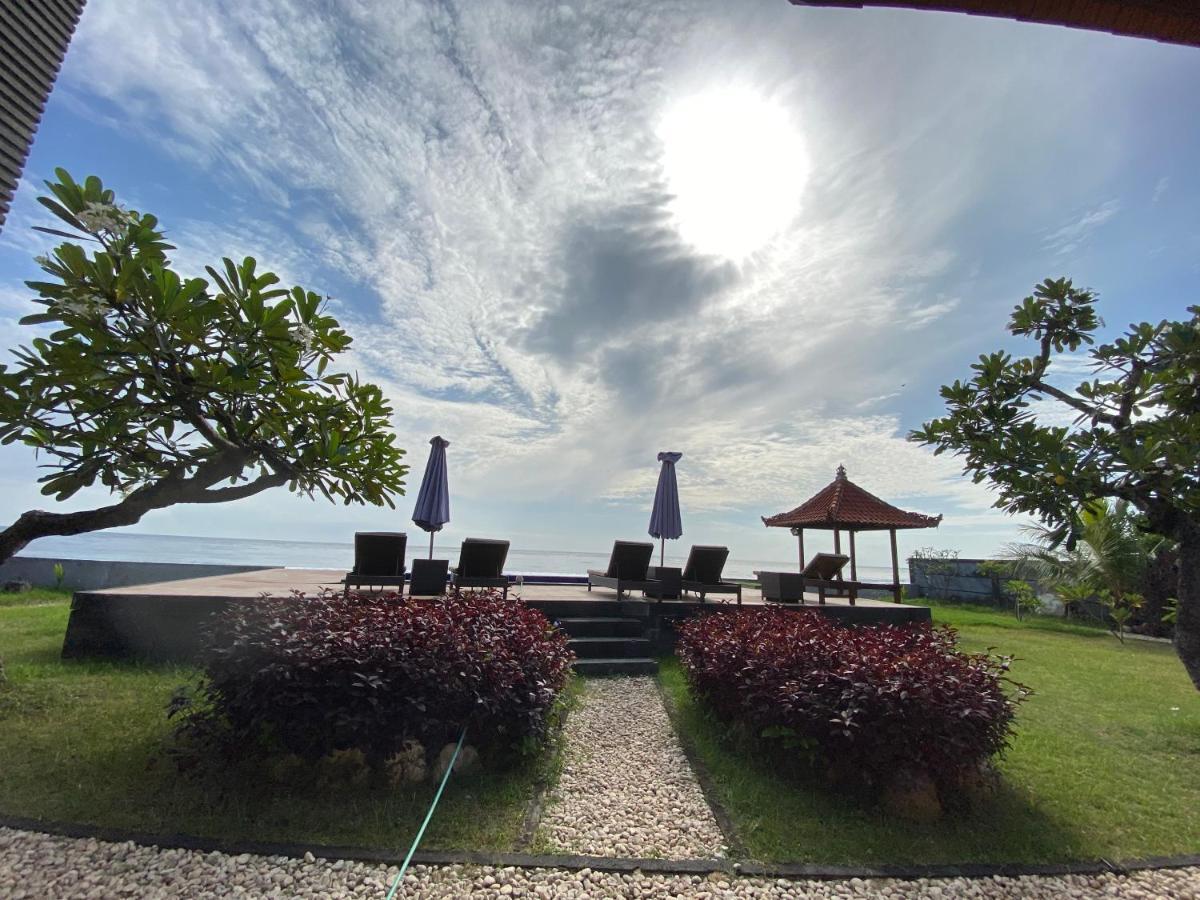 Cave Beach Bungalow Semaya Exterior photo